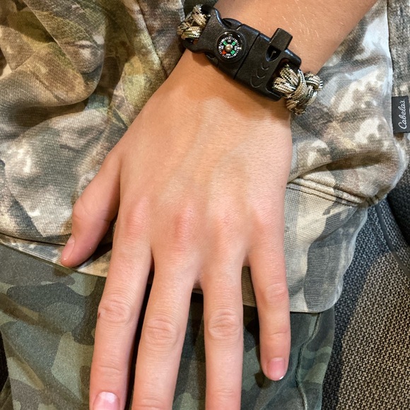 Handcrafted Survival Bracelets - Picture 5 of 5